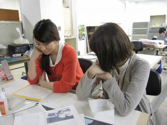 デ演考え中 課題について考え中