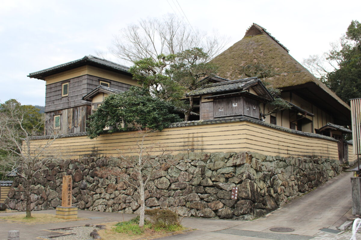 愛媛へ　その６　臥龍山荘と盤泉荘