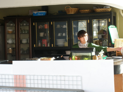 20110304-バターナイフカウンター.jpg 20110304-バターナイフカウンター.jpg