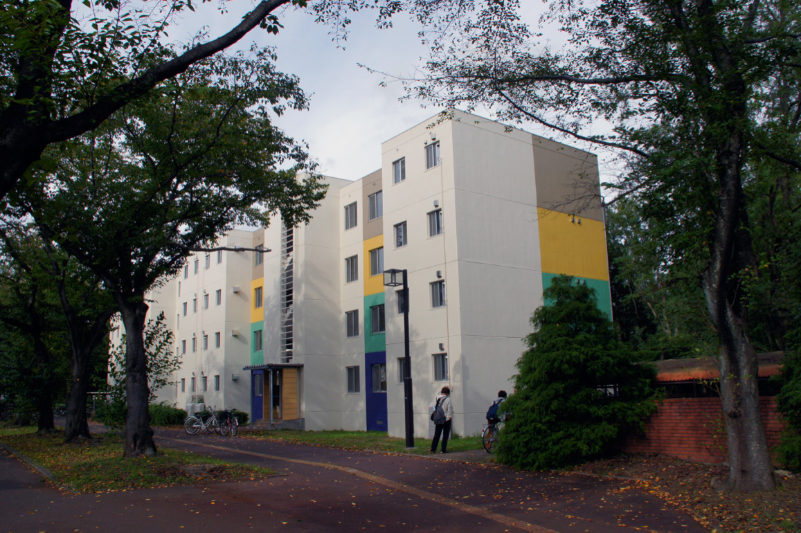 筑波大学 学生宿舎 外壁色彩計画